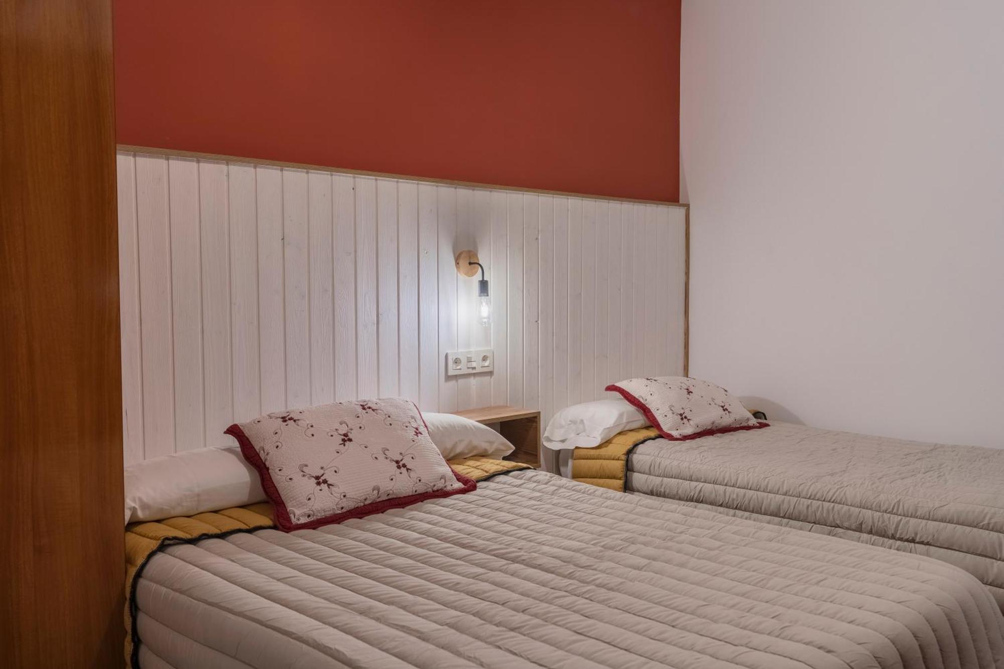 Hostal Julio Cesar ลา เบียเคน เดล กามิโน ภายนอก รูปภาพ