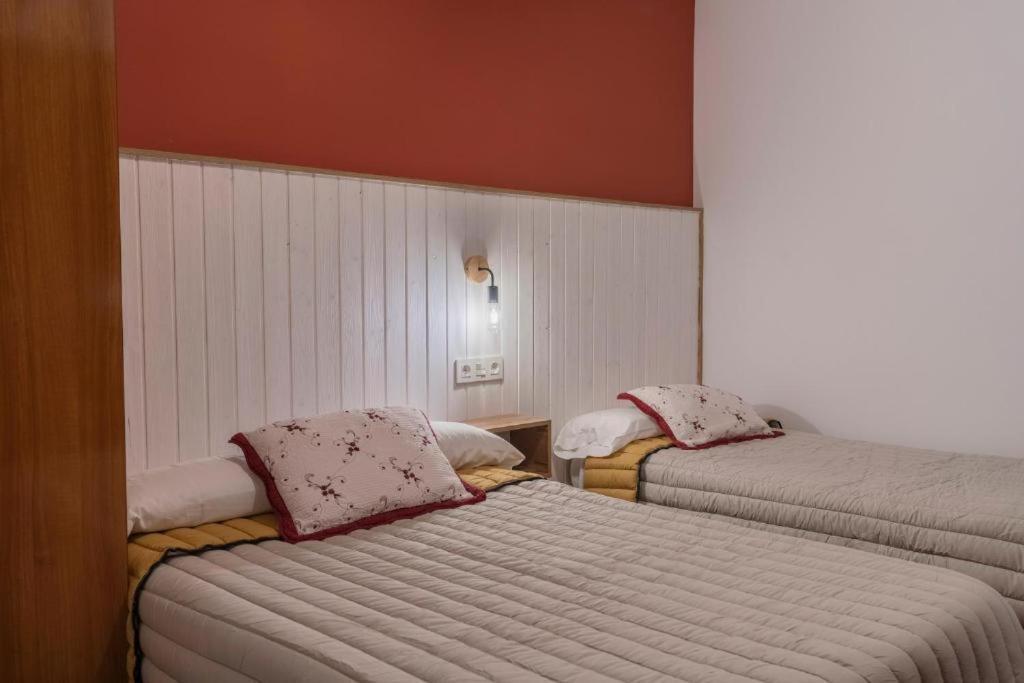 Hostal Julio Cesar ลา เบียเคน เดล กามิโน ภายนอก รูปภาพ